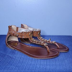 G by Guess Womens Brown Gold Detail Open Toe Casual Ankle Strap Sandals Size 9